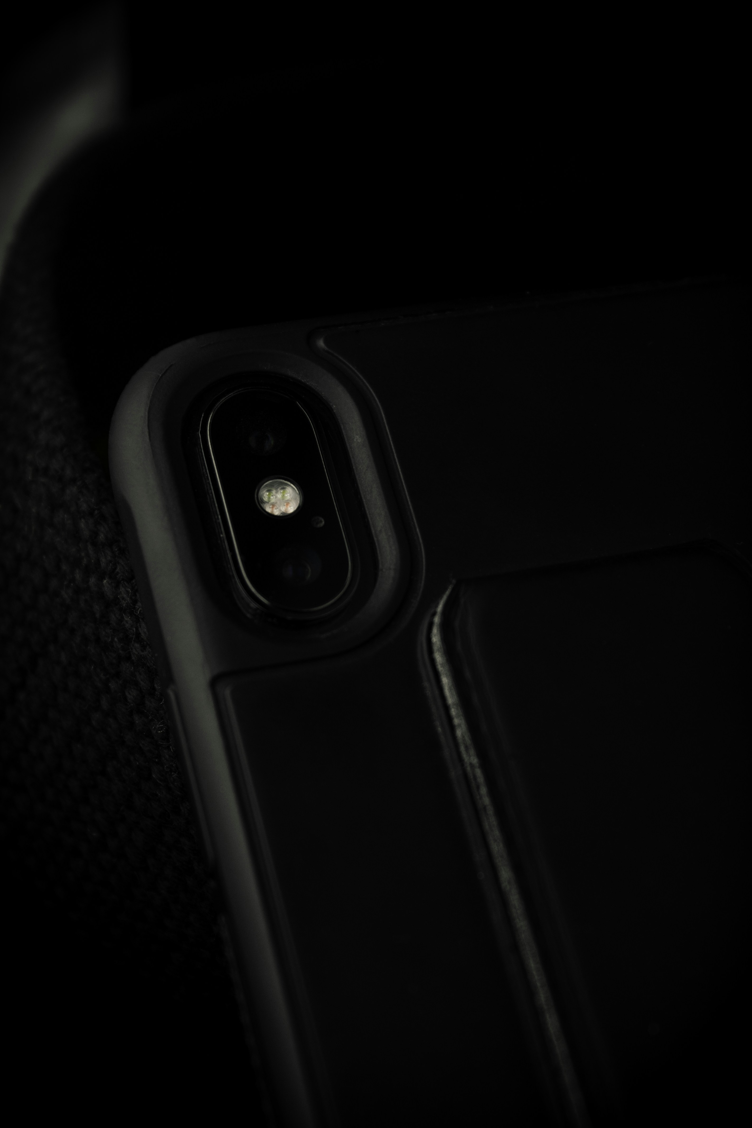 黑暗中的手机微距