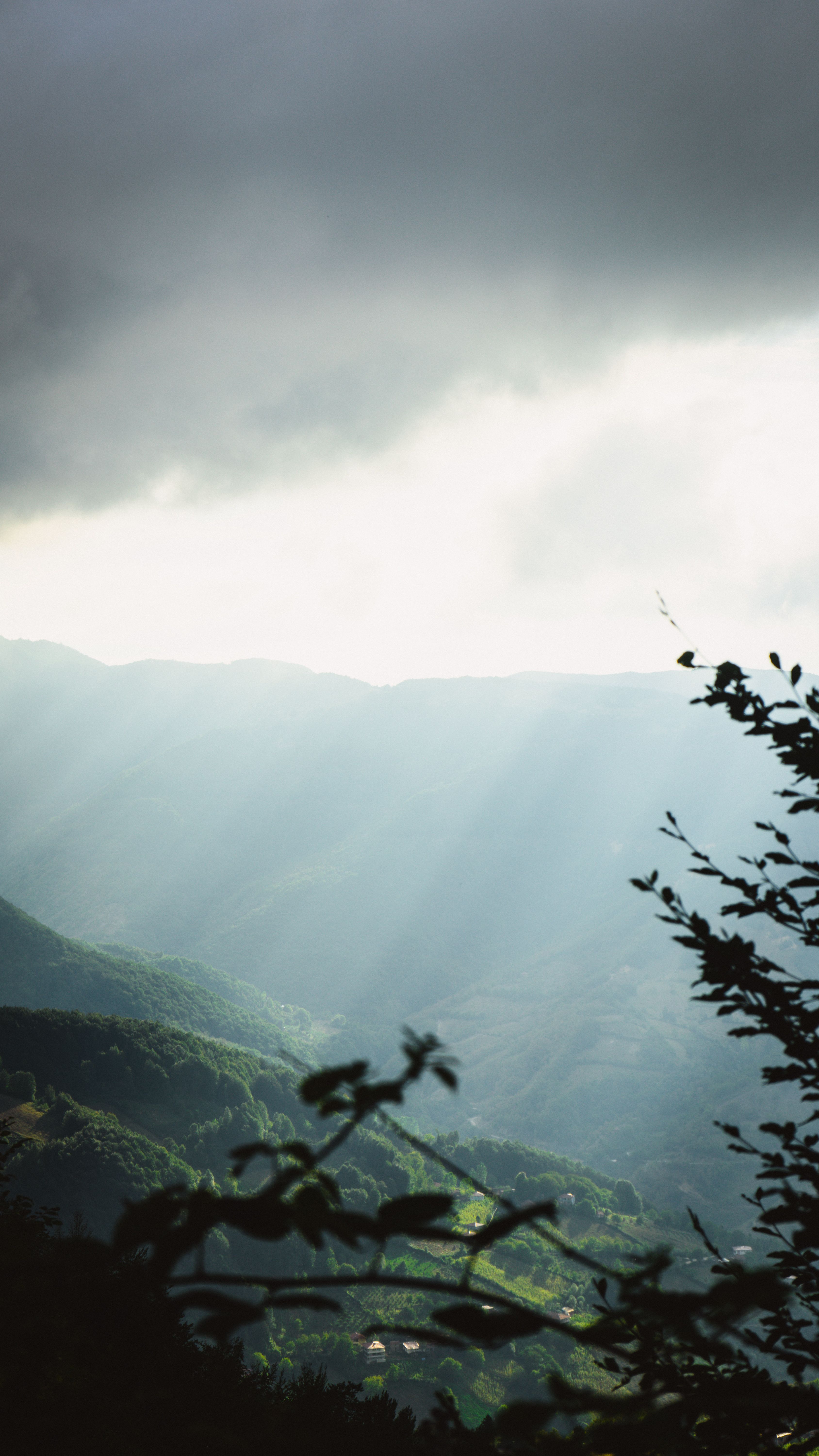Sun Rays Breaking Through Clouds Over A Lush Valley In Erbaa, Tokat, Türkiye. HD mobile wallpaper