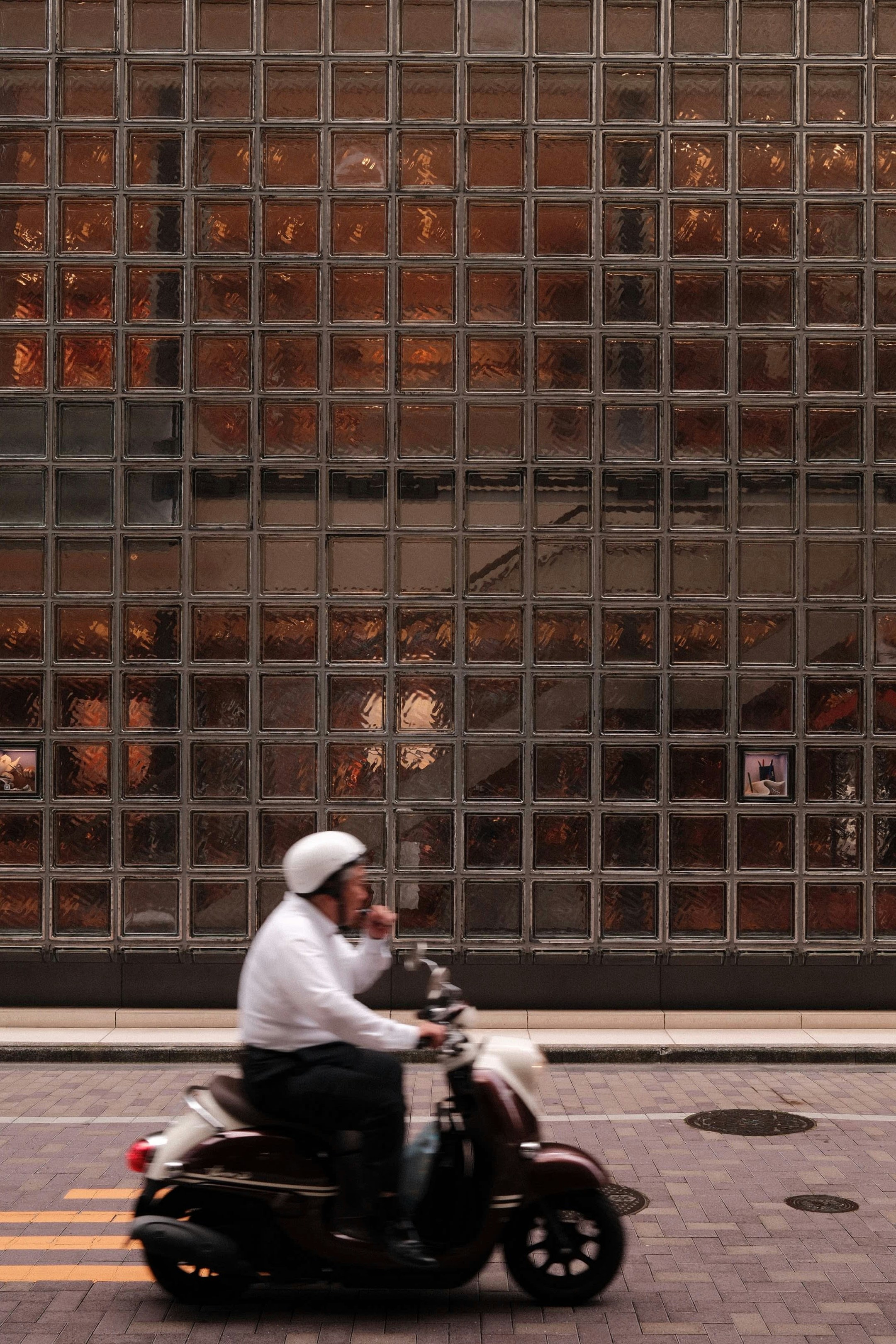 Tokyo Biker HD mobile wallpaper