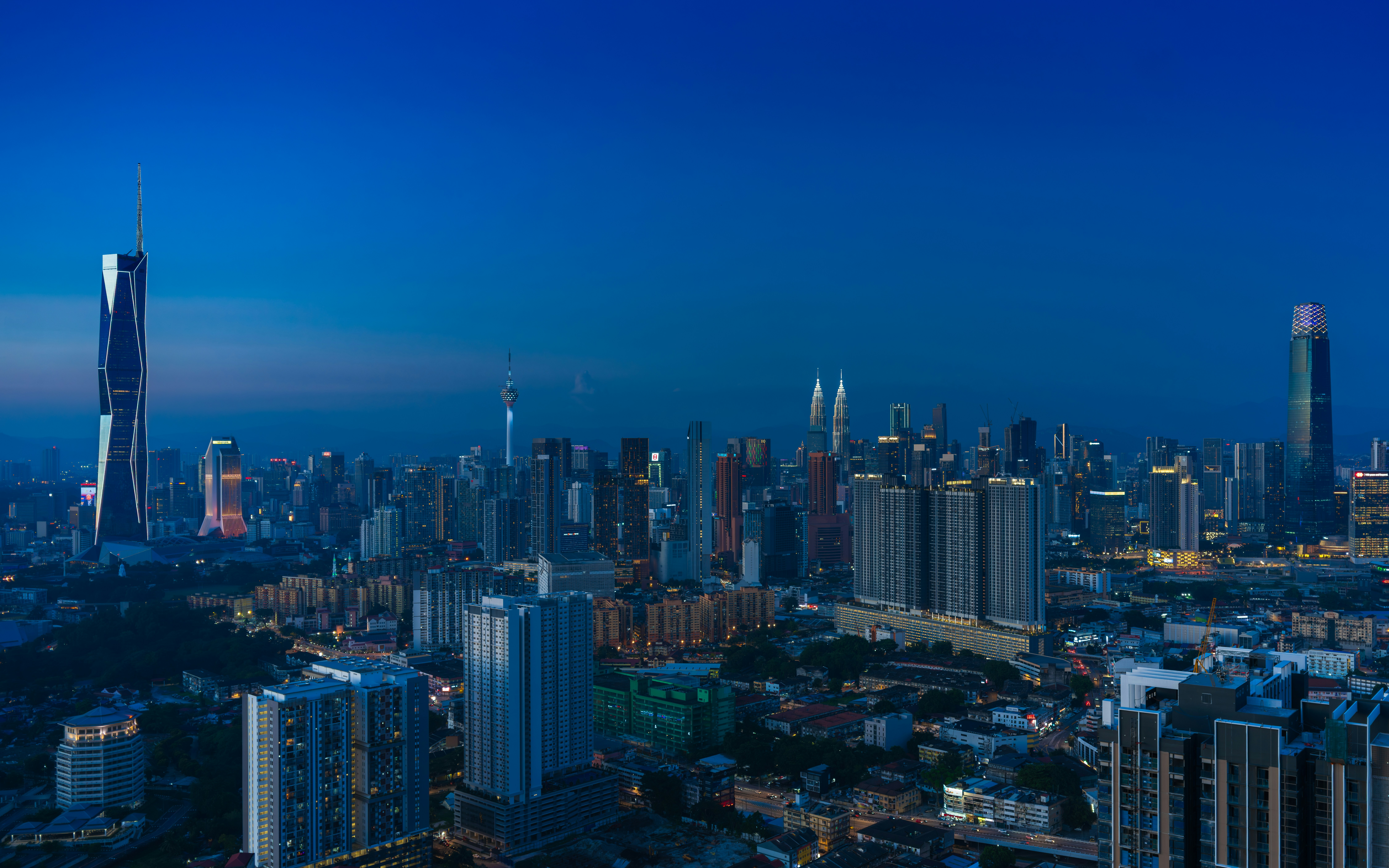 Kuala Lumpur During Blue Hour HD mobile wallpaper