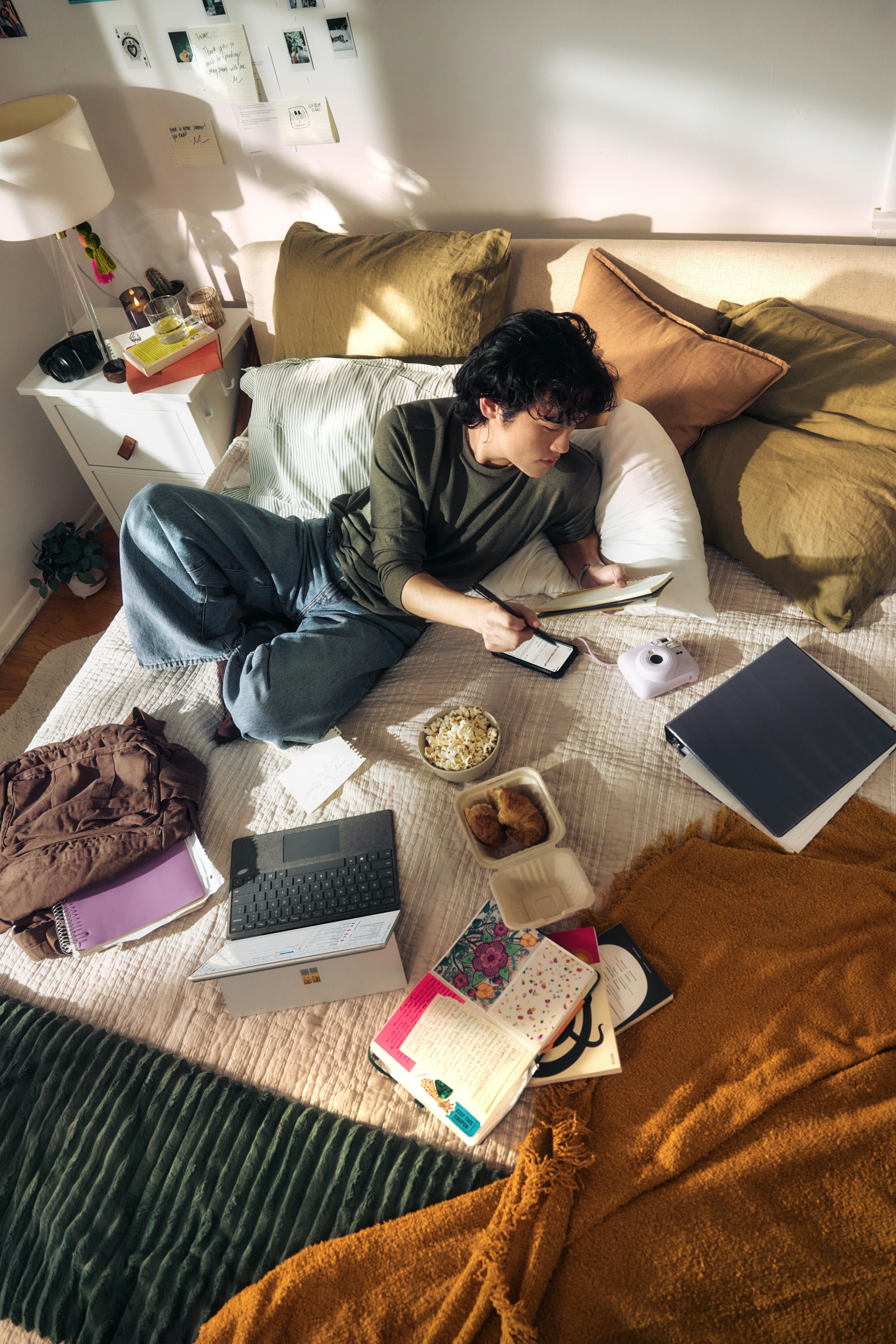 Young Man On Bed With Laptop And Snacks HD mobile wallpaper