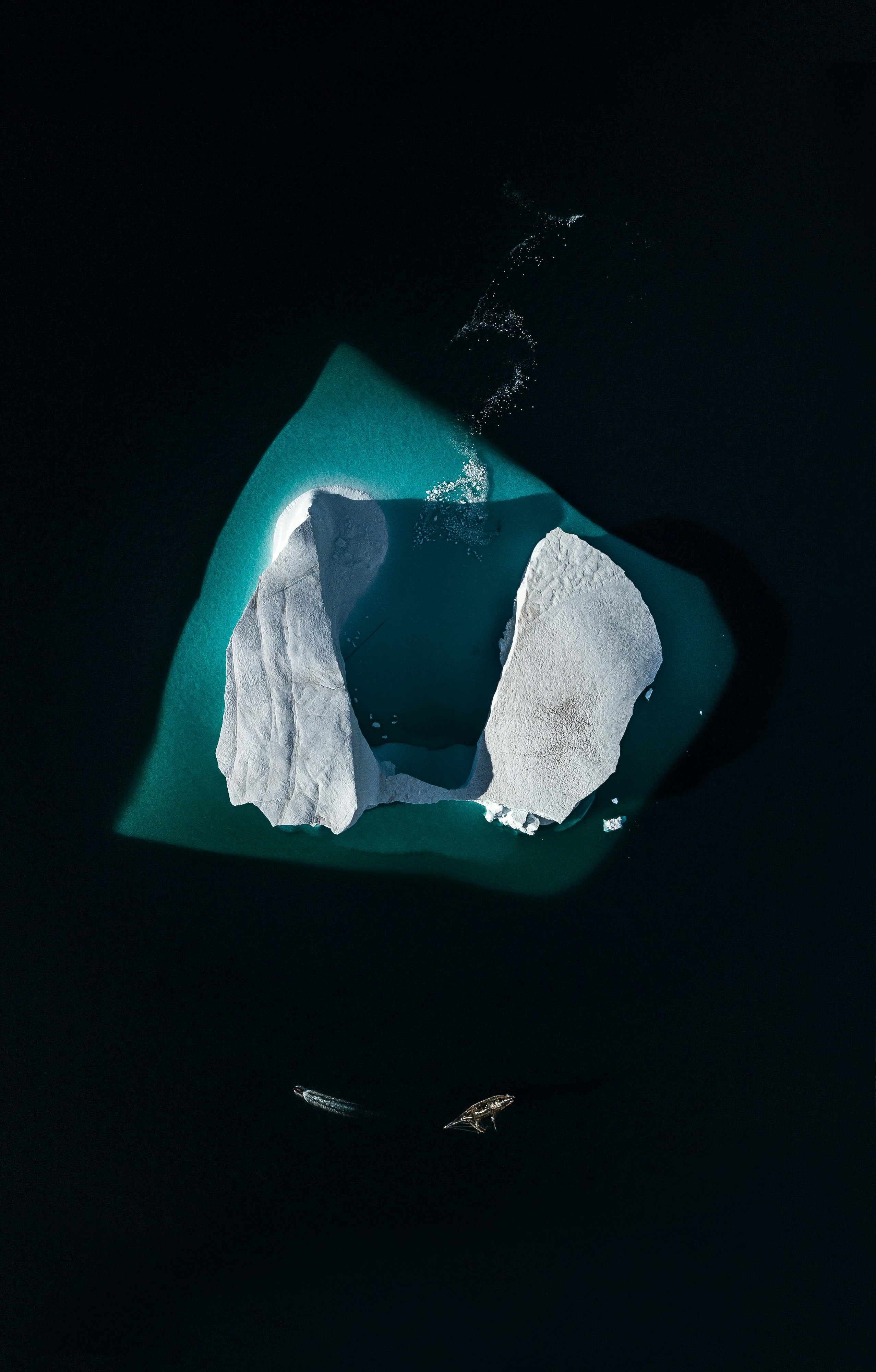 I Took This With My Mavic Pro Drone, Flying Over This Huge Iceberg From The Boat You See On The Bottom Right As My Travel Companions Head Off On A Zodiac (which You Can See Moving Away From Us On The Bottom Left).
I Knew Most Of An Iceberg Is Below Water But When I Saw It From Above The Sheer Scale Of It Made Me Gasp! HD mobile wallpaper
