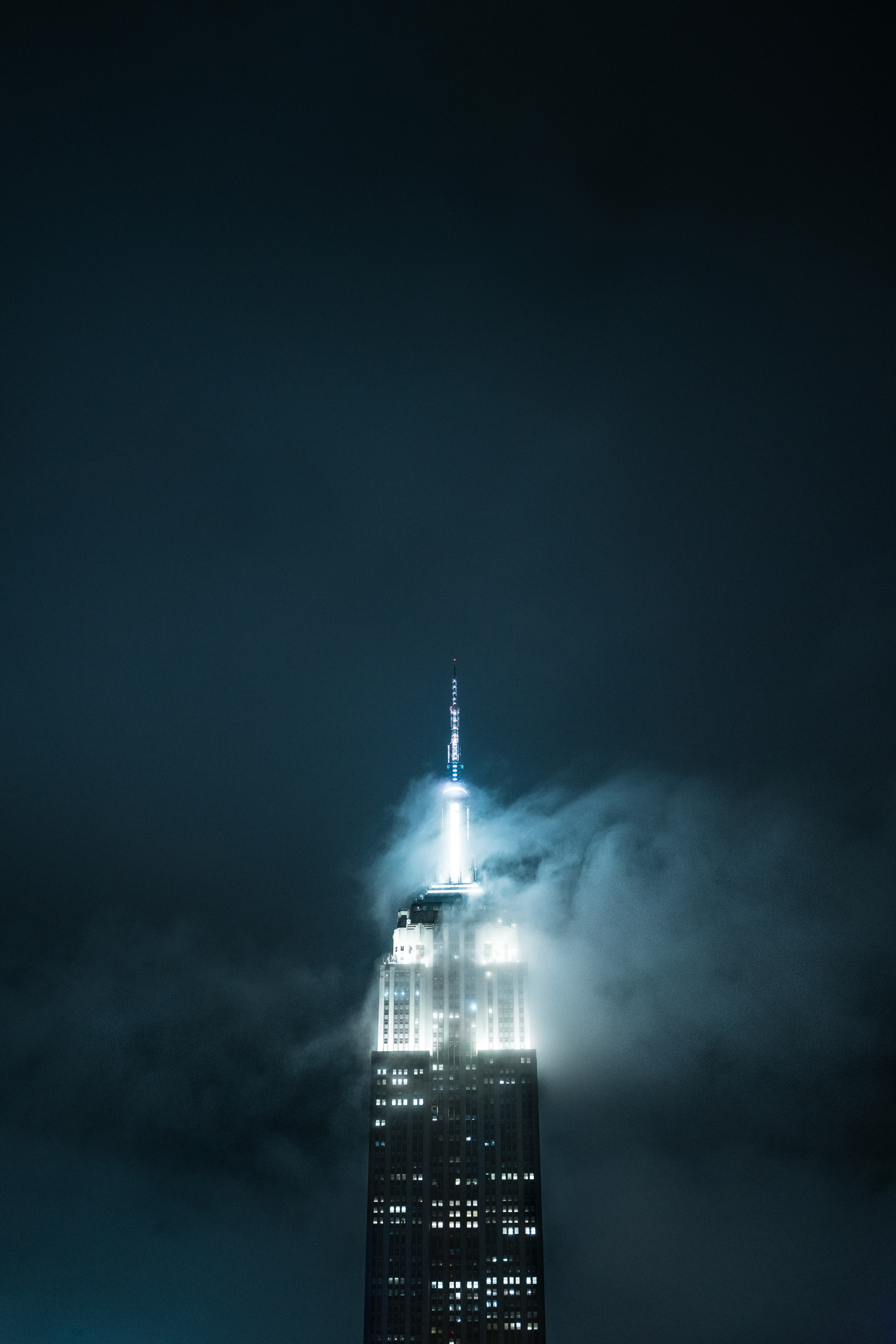 This Picture What Was Made From The 230 Fifth Rooftop Bar In NYC. From There You Have An Amazing View Directly To The Empire State Building. While Making This Photo The Weather Switched Rapidly And The Clouds And Fog Curled Around The Building. HD mobile wallpaper